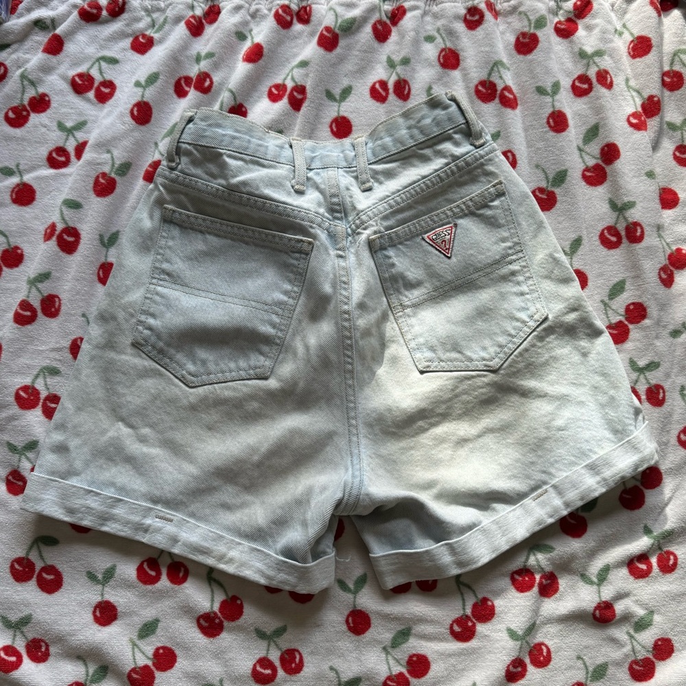 ✨sold ✨Vintage guess mom shorts